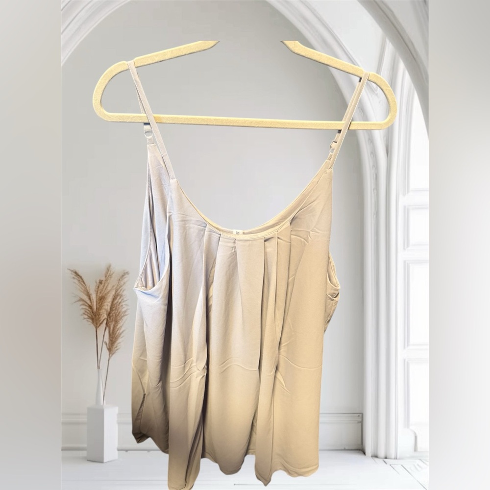 Zenana Women's flowy tank Top